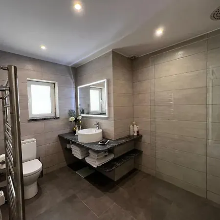 Βίλα 5br With Pool *