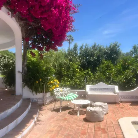 Villa 5br With Pool *